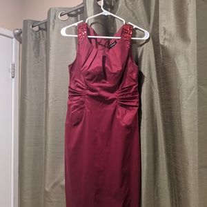 Burgundy crepe shift dress with gemstone details